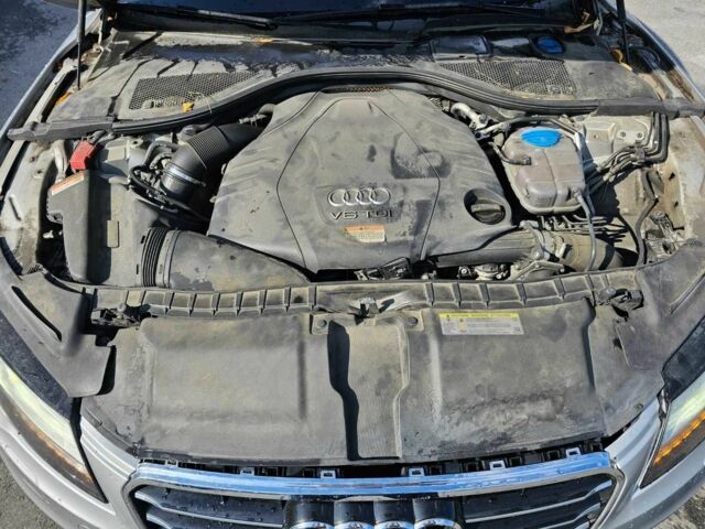Серый Ауди A7 Sportback, объемом двигателя 3 л и пробегом 218 тыс. км за 4200 $, фото 4 на Automoto.ua