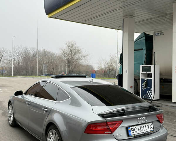 Сірий Ауді A7 Sportback, об'ємом двигуна 3 л та пробігом 170 тис. км за 13900 $, фото 15 на Automoto.ua