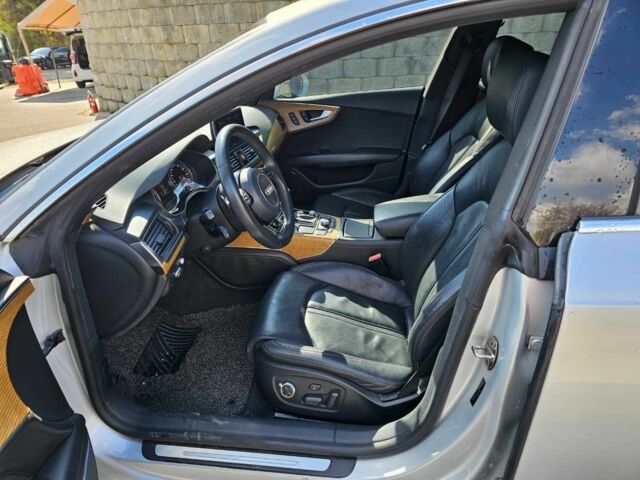 Серый Ауди A7 Sportback, объемом двигателя 3 л и пробегом 218 тыс. км за 4200 $, фото 6 на Automoto.ua