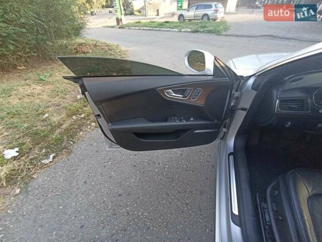 Серый Ауди A7 Sportback, объемом двигателя 3 л и пробегом 140 тыс. км за 16500 $, фото 8 на Automoto.ua