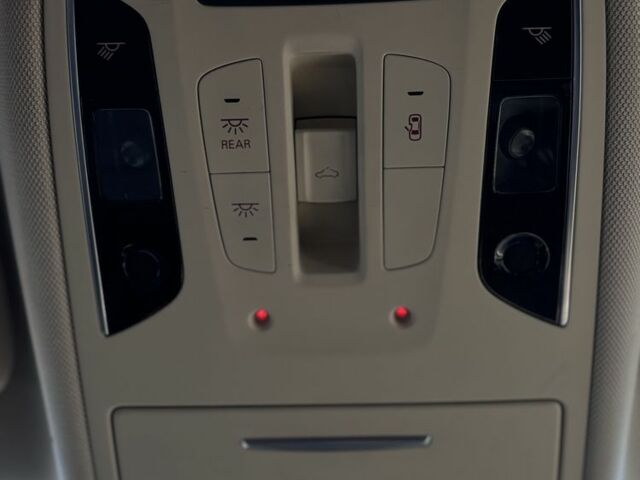 Серый Ауди A7 Sportback, объемом двигателя 3 л и пробегом 245 тыс. км за 23500 $, фото 10 на Automoto.ua