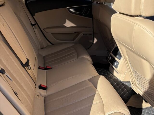 Серый Ауди A7 Sportback, объемом двигателя 3 л и пробегом 245 тыс. км за 23500 $, фото 8 на Automoto.ua