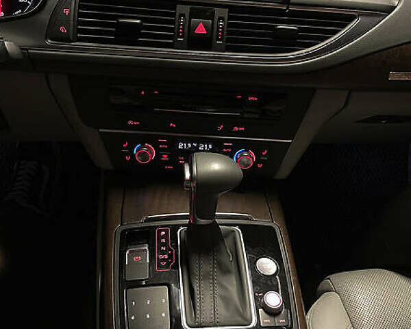 Сірий Ауді A7 Sportback, об'ємом двигуна 3 л та пробігом 105 тис. км за 24550 $, фото 29 на Automoto.ua