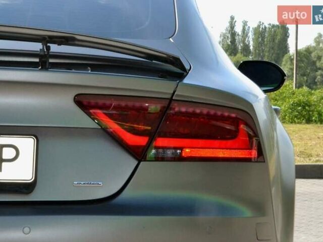 Серый Ауди A7 Sportback, объемом двигателя 3 л и пробегом 108 тыс. км за 22500 $, фото 4 на Automoto.ua