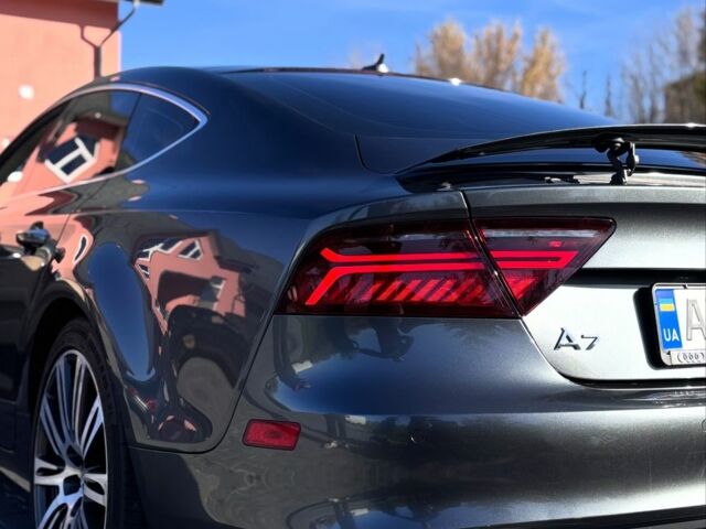 Серый Ауди A7 Sportback, объемом двигателя 3 л и пробегом 245 тыс. км за 23500 $, фото 2 на Automoto.ua
