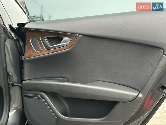 Серый Ауди A7 Sportback, объемом двигателя 3 л и пробегом 184 тыс. км за 12900 $, фото 31 на Automoto.ua