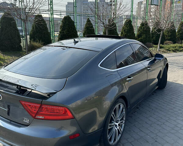 Серый Ауди A7 Sportback, объемом двигателя 3 л и пробегом 220 тыс. км за 25300 $, фото 10 на Automoto.ua