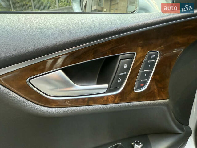 Сірий Ауді A7 Sportback, об'ємом двигуна 2.97 л та пробігом 196 тис. км за 22500 $, фото 16 на Automoto.ua