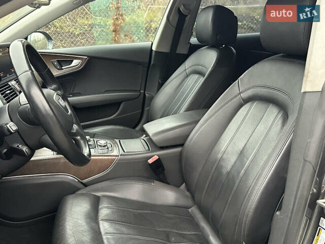 Серый Ауди A7 Sportback, объемом двигателя 3 л и пробегом 184 тыс. км за 12900 $, фото 25 на Automoto.ua