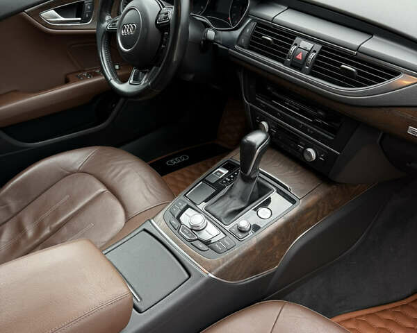 Серый Ауди A7 Sportback, объемом двигателя 3 л и пробегом 124 тыс. км за 25100 $, фото 20 на Automoto.ua
