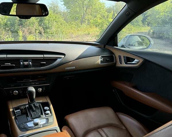 Серый Ауди A7 Sportback, объемом двигателя 3 л и пробегом 136 тыс. км за 28000 $, фото 11 на Automoto.ua