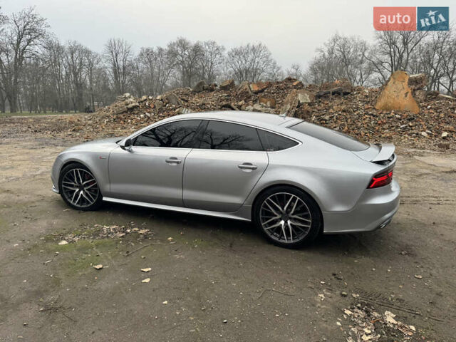 Серый Ауди A7 Sportback, объемом двигателя 3 л и пробегом 165 тыс. км за 22000 $, фото 6 на Automoto.ua