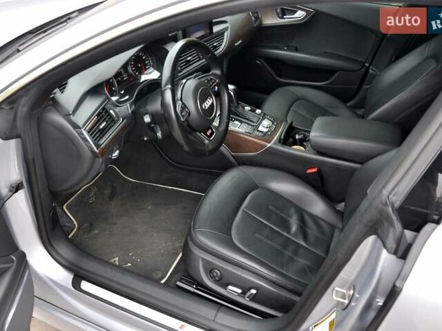 Серый Ауди A7 Sportback, объемом двигателя 3 л и пробегом 207 тыс. км за 18500 $, фото 16 на Automoto.ua