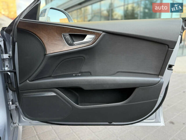 Сірий Ауді A7 Sportback, об'ємом двигуна 3 л та пробігом 120 тис. км за 19200 $, фото 56 на Automoto.ua
