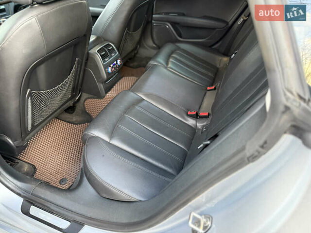 Сірий Ауді A7 Sportback, об'ємом двигуна 3 л та пробігом 120 тис. км за 19200 $, фото 46 на Automoto.ua