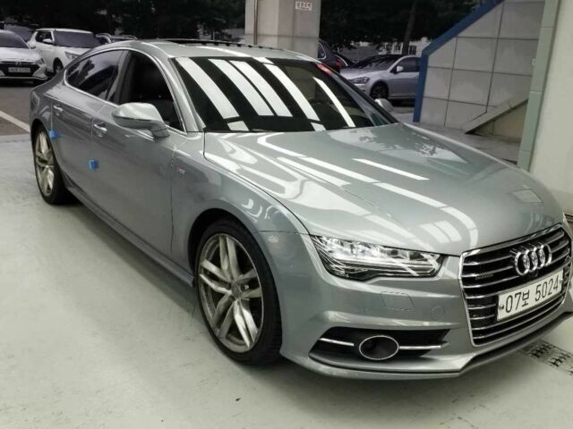 Серый Ауди A7 Sportback, объемом двигателя 3 л и пробегом 153 тыс. км за 8500 $, фото 1 на Automoto.ua