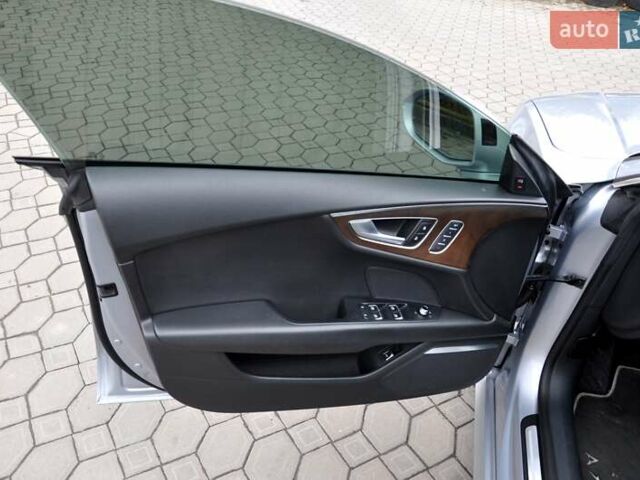 Серый Ауди A7 Sportback, объемом двигателя 3 л и пробегом 207 тыс. км за 18500 $, фото 17 на Automoto.ua