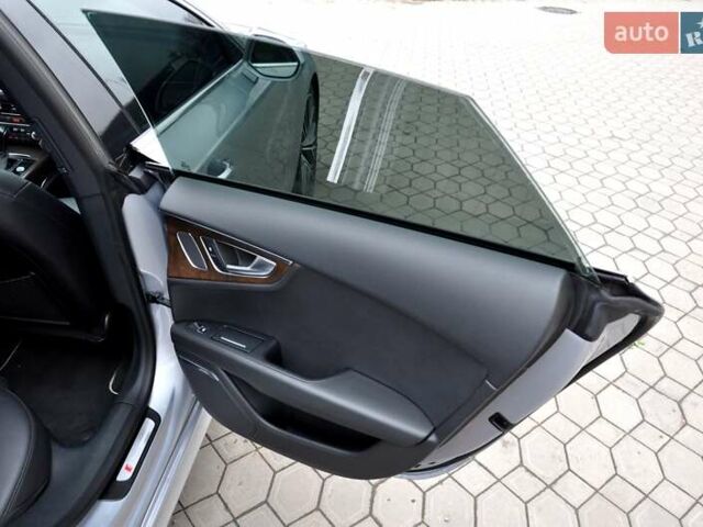 Серый Ауди A7 Sportback, объемом двигателя 3 л и пробегом 207 тыс. км за 18500 $, фото 29 на Automoto.ua