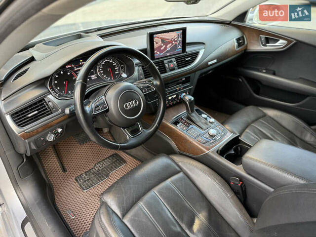 Сірий Ауді A7 Sportback, об'ємом двигуна 3 л та пробігом 120 тис. км за 19200 $, фото 34 на Automoto.ua