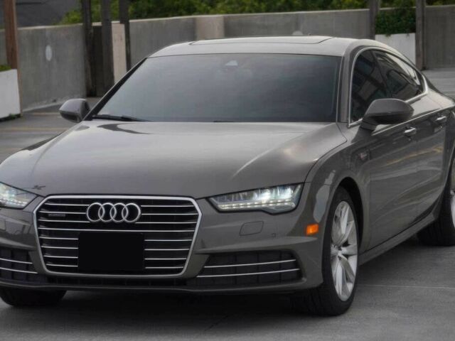 Сірий Ауді A7 Sportback, об'ємом двигуна 3 л та пробігом 72 тис. км за 17500 $, фото 2 на Automoto.ua