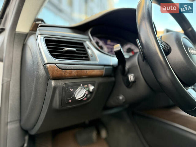 Сірий Ауді A7 Sportback, об'ємом двигуна 3 л та пробігом 120 тис. км за 19200 $, фото 35 на Automoto.ua
