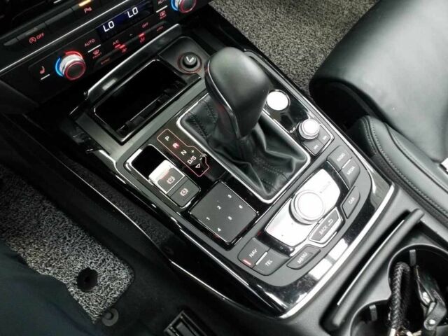 Серый Ауди A7 Sportback, объемом двигателя 3 л и пробегом 153 тыс. км за 8500 $, фото 6 на Automoto.ua