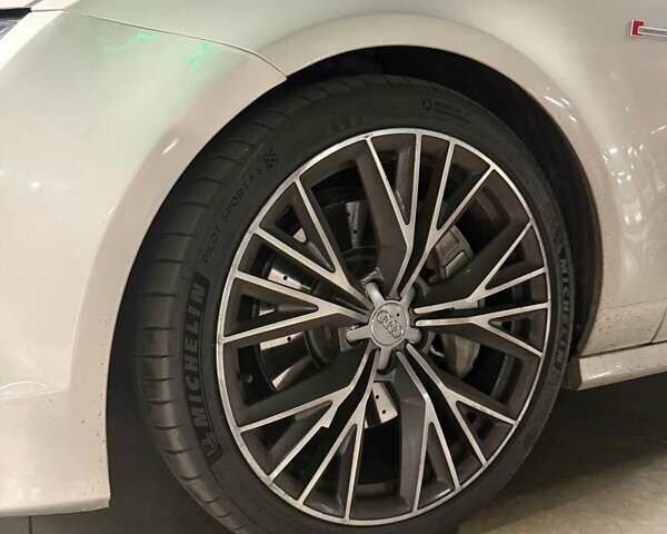 Серый Ауди A7 Sportback, объемом двигателя 3 л и пробегом 190 тыс. км за 23500 $, фото 7 на Automoto.ua