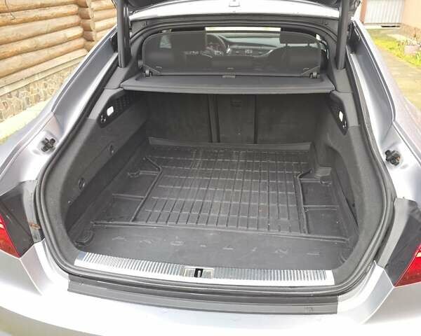 Сірий Ауді A7 Sportback, об'ємом двигуна 3 л та пробігом 162 тис. км за 25000 $, фото 19 на Automoto.ua
