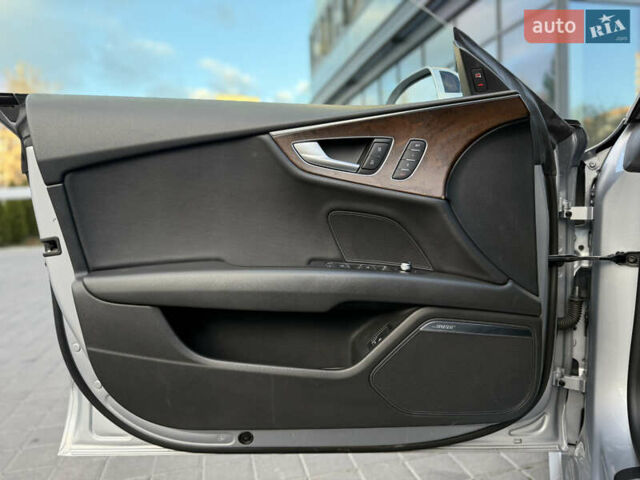 Сірий Ауді A7 Sportback, об'ємом двигуна 3 л та пробігом 120 тис. км за 19200 $, фото 27 на Automoto.ua