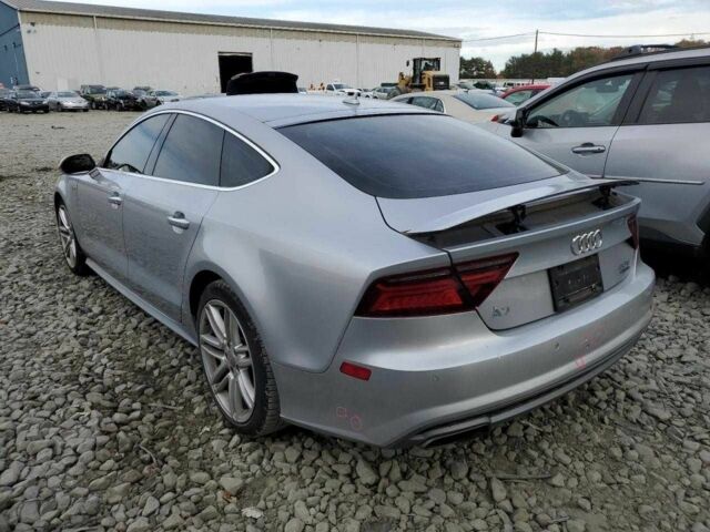 Серый Ауди A7 Sportback, объемом двигателя 3 л и пробегом 73 тыс. км за 6000 $, фото 1 на Automoto.ua