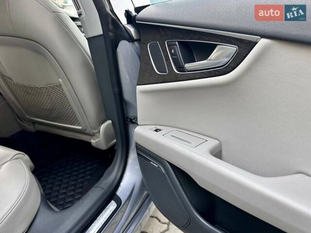 Серый Ауди A7 Sportback, объемом двигателя 3 л и пробегом 189 тыс. км за 23400 $, фото 19 на Automoto.ua