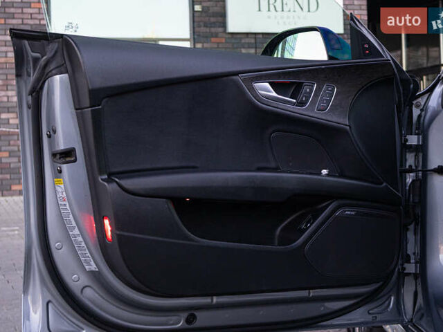 Серый Ауди A7 Sportback, объемом двигателя 3 л и пробегом 132 тыс. км за 21900 $, фото 26 на Automoto.ua