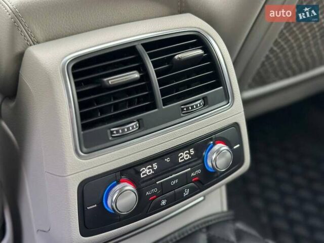 Серый Ауди A7 Sportback, объемом двигателя 3 л и пробегом 189 тыс. км за 23400 $, фото 16 на Automoto.ua