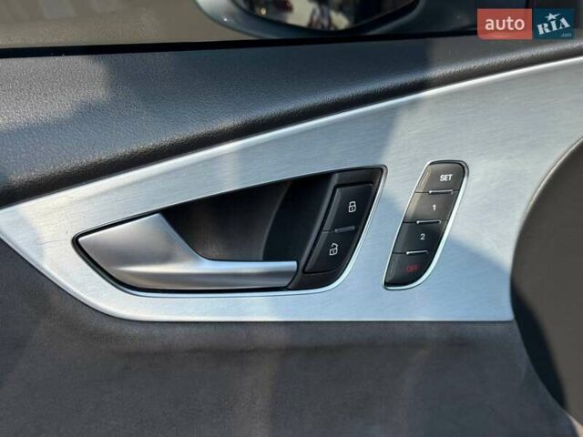 Серый Ауди A7 Sportback, объемом двигателя 2.97 л и пробегом 220 тыс. км за 24000 $, фото 35 на Automoto.ua