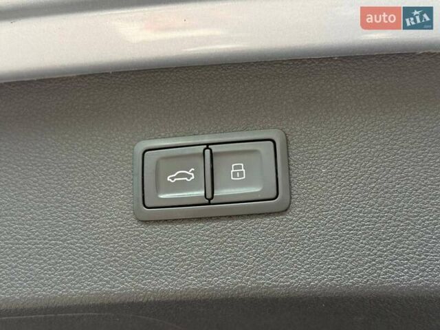 Серый Ауди A7 Sportback, объемом двигателя 2.97 л и пробегом 220 тыс. км за 24000 $, фото 29 на Automoto.ua