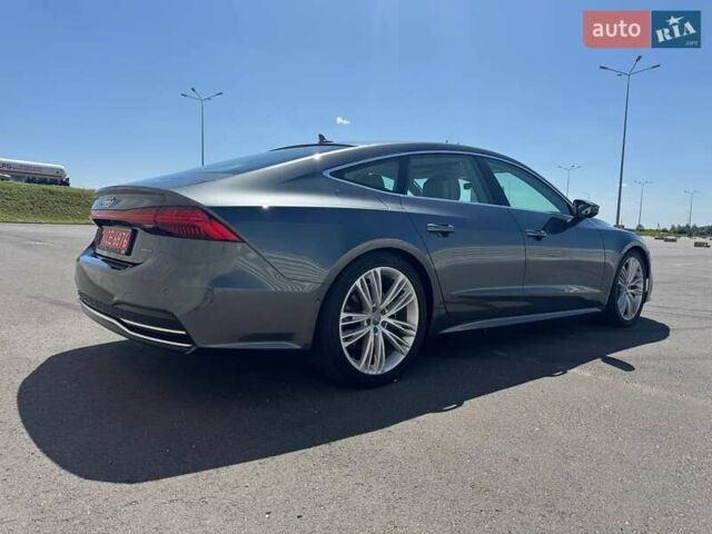 Серый Ауди A7 Sportback, объемом двигателя 0 л и пробегом 76 тыс. км за 43700 $, фото 3 на Automoto.ua