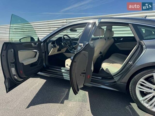 Серый Ауди A7 Sportback, объемом двигателя 0 л и пробегом 76 тыс. км за 43700 $, фото 6 на Automoto.ua