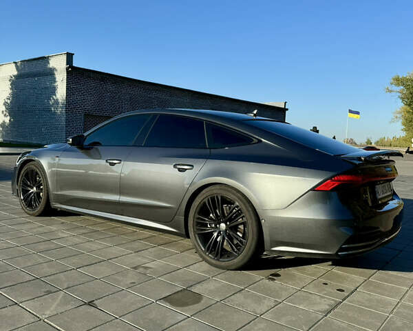 Серый Ауди A7 Sportback, объемом двигателя 3 л и пробегом 70 тыс. км за 44900 $, фото 3 на Automoto.ua