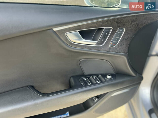 Серый Ауди A7 Sportback, объемом двигателя 3 л и пробегом 142 тыс. км за 24300 $, фото 9 на Automoto.ua