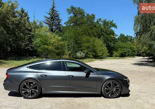 Сірий Ауді A7 Sportback, об'ємом двигуна 3 л та пробігом 92 тис. км за 52200 $, фото 4 на Automoto.ua