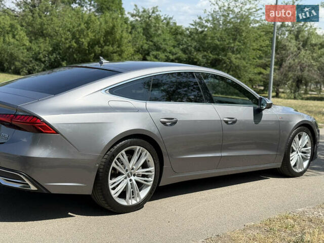 Серый Ауди A7 Sportback, объемом двигателя 3 л и пробегом 130 тыс. км за 55500 $, фото 2 на Automoto.ua