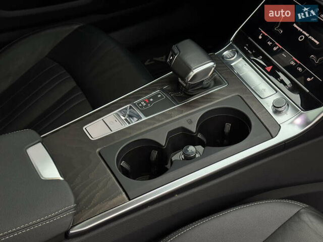 Серый Ауди A7 Sportback, объемом двигателя 3 л и пробегом 165 тыс. км за 35500 $, фото 90 на Automoto.ua