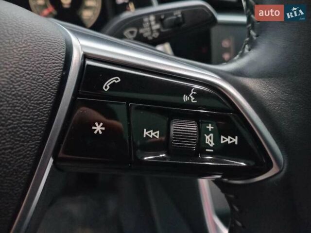 Серый Ауди A7 Sportback, объемом двигателя 3 л и пробегом 110 тыс. км за 45290 $, фото 31 на Automoto.ua