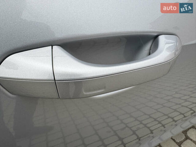 Серый Ауди A7 Sportback, объемом двигателя 3 л и пробегом 165 тыс. км за 35000 $, фото 21 на Automoto.ua