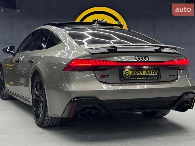 Серый Ауди A7 Sportback, объемом двигателя 0 л и пробегом 133 тыс. км за 46200 $, фото 3 на Automoto.ua