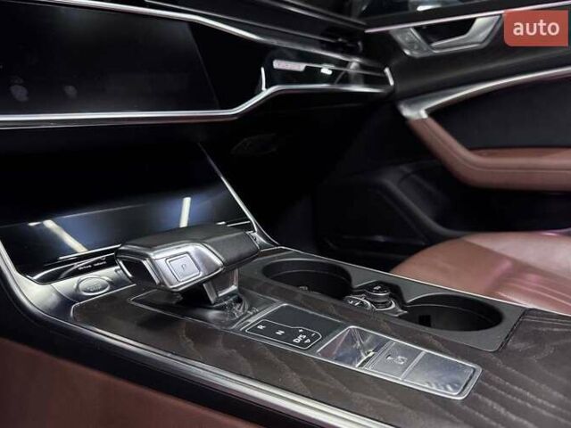 Серый Ауди A7 Sportback, объемом двигателя 0 л и пробегом 133 тыс. км за 46200 $, фото 16 на Automoto.ua