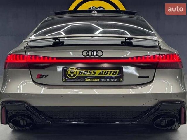 Серый Ауди A7 Sportback, объемом двигателя 0 л и пробегом 133 тыс. км за 46200 $, фото 4 на Automoto.ua