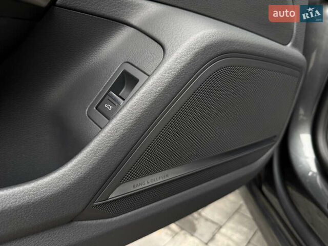 Серый Ауди A7 Sportback, объемом двигателя 2.97 л и пробегом 70 тыс. км за 67000 $, фото 43 на Automoto.ua
