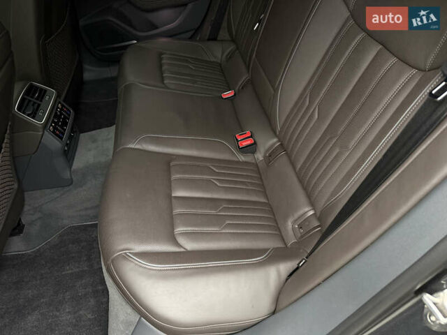 Серый Ауди A7 Sportback, объемом двигателя 2.97 л и пробегом 70 тыс. км за 67000 $, фото 62 на Automoto.ua