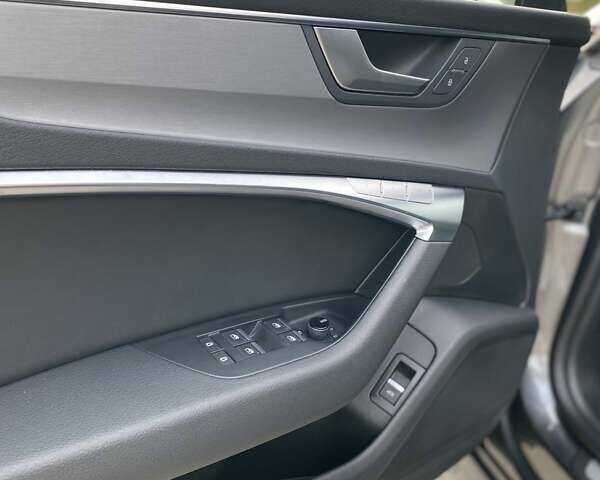Сірий Ауді A7 Sportback, об'ємом двигуна 2 л та пробігом 97 тис. км за 64151 $, фото 19 на Automoto.ua